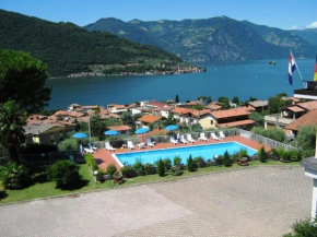 Гостиница Hotel Rotelli  Сале Маразино